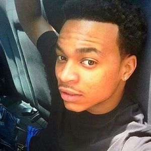 Meet your Posher, Darron